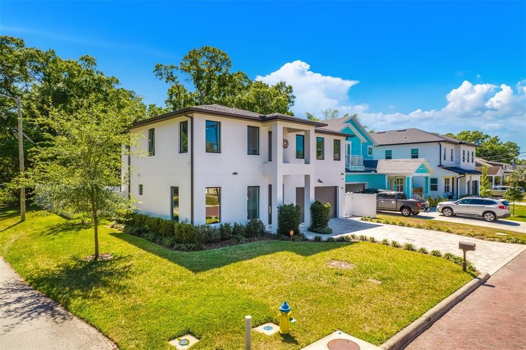 For Rent: $12,000 (4 beds, 3 baths, 3277 Square Feet)