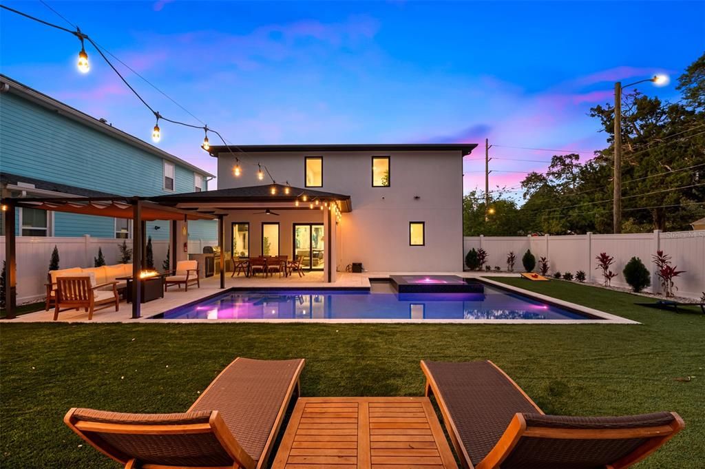 For Rent: $12,000 (4 beds, 3 baths, 3277 Square Feet)