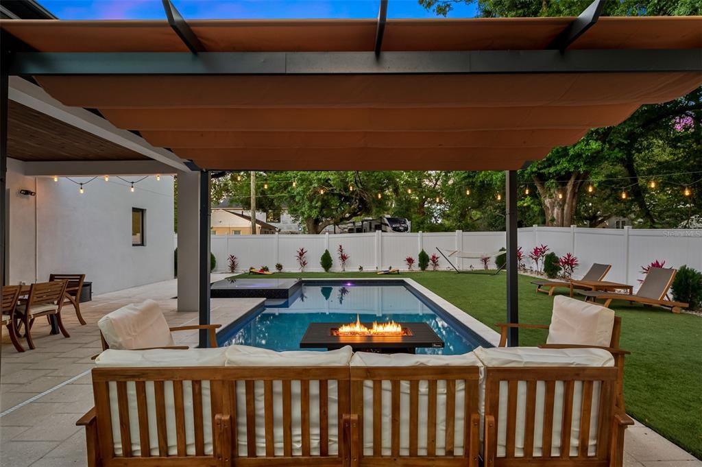 For Rent: $12,000 (4 beds, 3 baths, 3277 Square Feet)