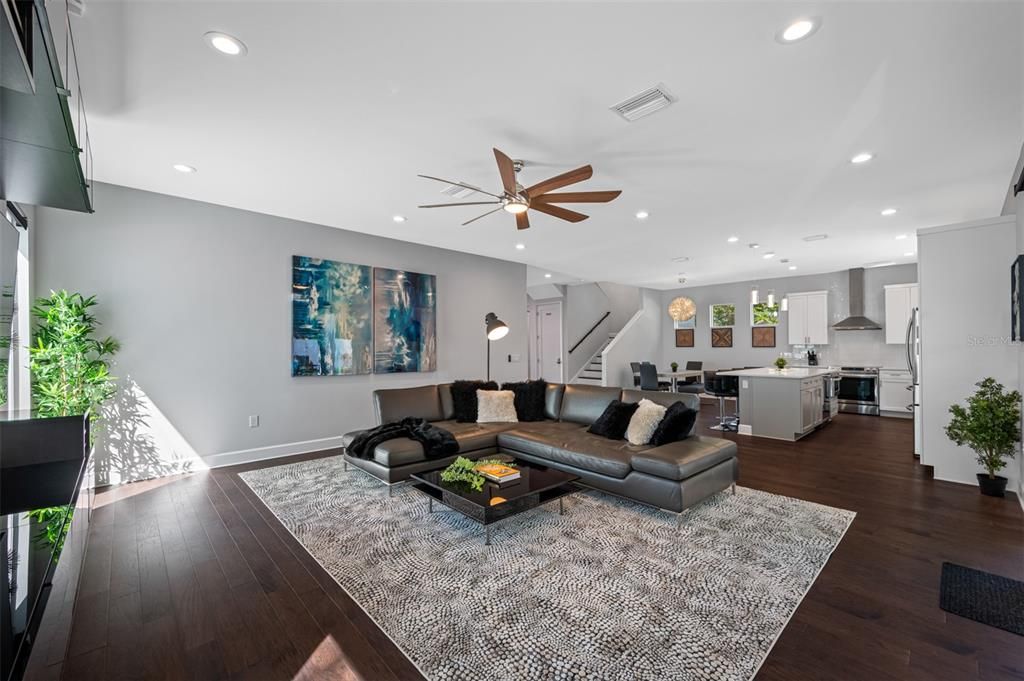 For Rent: $12,000 (4 beds, 3 baths, 3277 Square Feet)