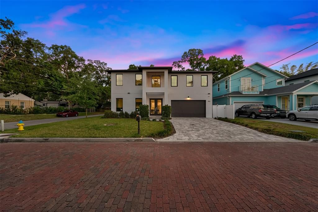 For Rent: $12,000 (4 beds, 3 baths, 3277 Square Feet)