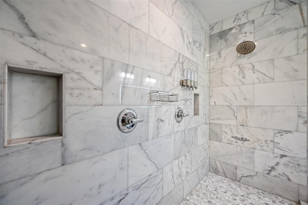 For Rent: $12,000 (4 beds, 3 baths, 3277 Square Feet)