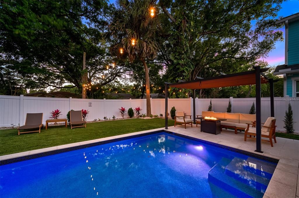 For Rent: $12,000 (4 beds, 3 baths, 3277 Square Feet)