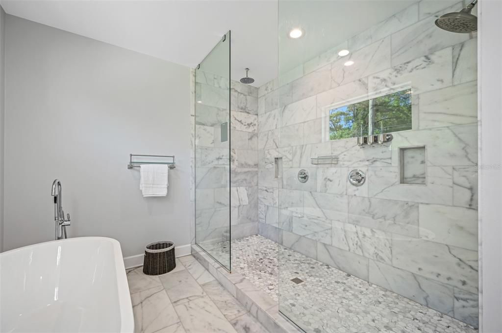 For Rent: $12,000 (4 beds, 3 baths, 3277 Square Feet)