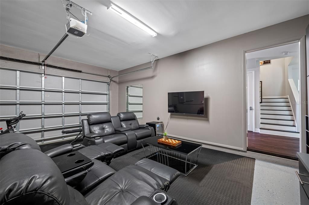 For Rent: $12,000 (4 beds, 3 baths, 3277 Square Feet)