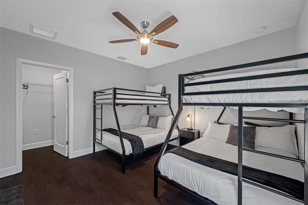 For Rent: $12,000 (4 beds, 3 baths, 3277 Square Feet)