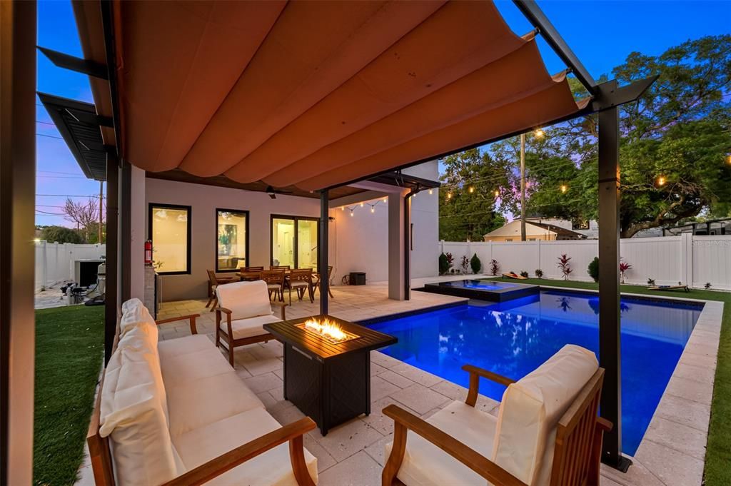 For Rent: $12,000 (4 beds, 3 baths, 3277 Square Feet)