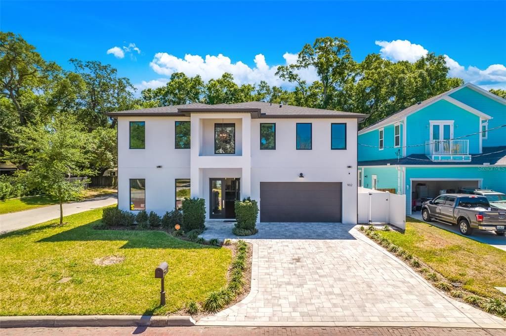 For Rent: $12,000 (4 beds, 3 baths, 3277 Square Feet)