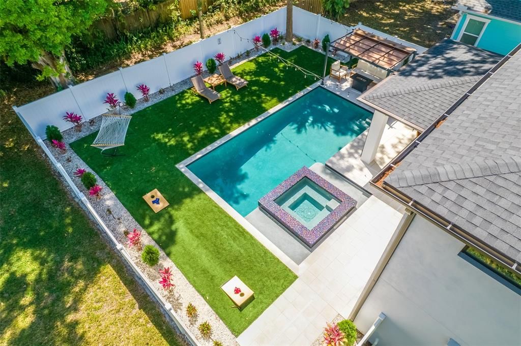 For Rent: $12,000 (4 beds, 3 baths, 3277 Square Feet)