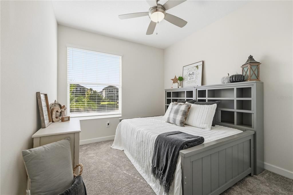 Active With Contract: $515,000 (5 beds, 3 baths, 2638 Square Feet)