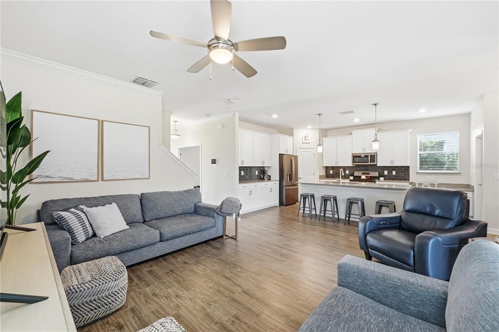 Active With Contract: $515,000 (5 beds, 3 baths, 2638 Square Feet)