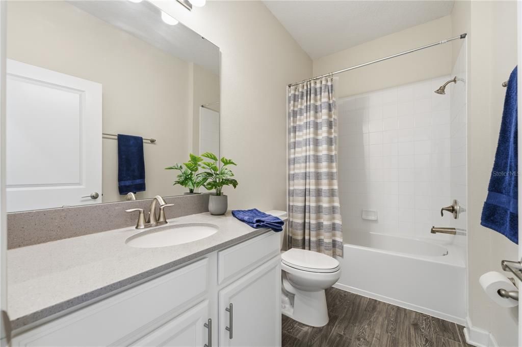 Active With Contract: $515,000 (5 beds, 3 baths, 2638 Square Feet)