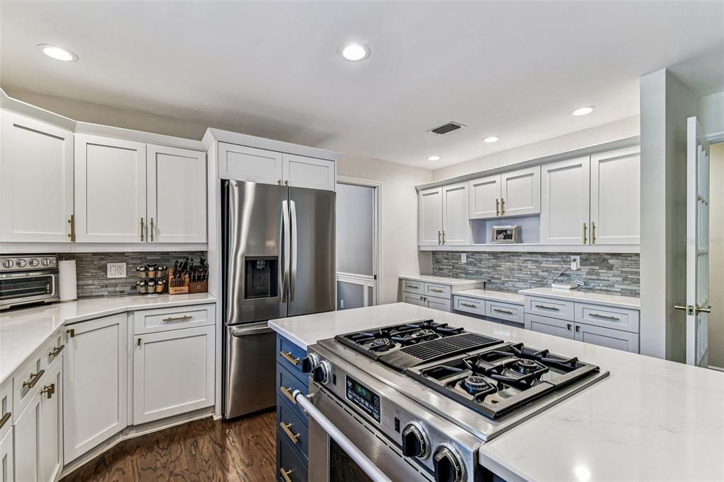 В аренду: $6,900 (4 спален, 2 ванн, 2336 Квадратных фут)