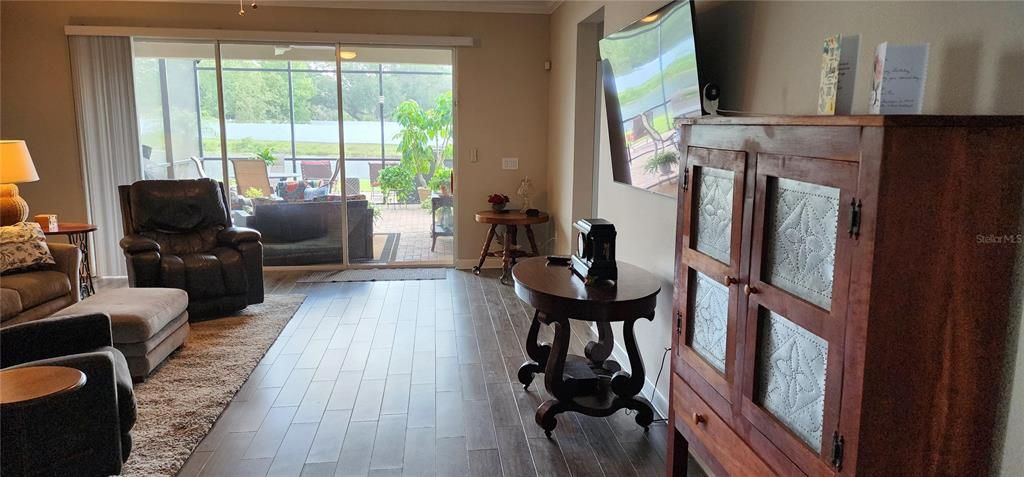 На продажу: $464,900 (4 спален, 3 ванн, 2277 Квадратных фут)