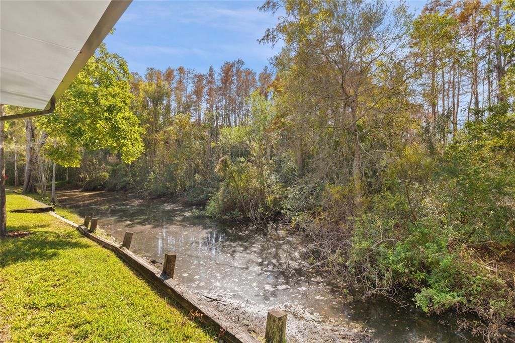 Active With Contract: $329,900 (3 beds, 2 baths, 1462 Square Feet)