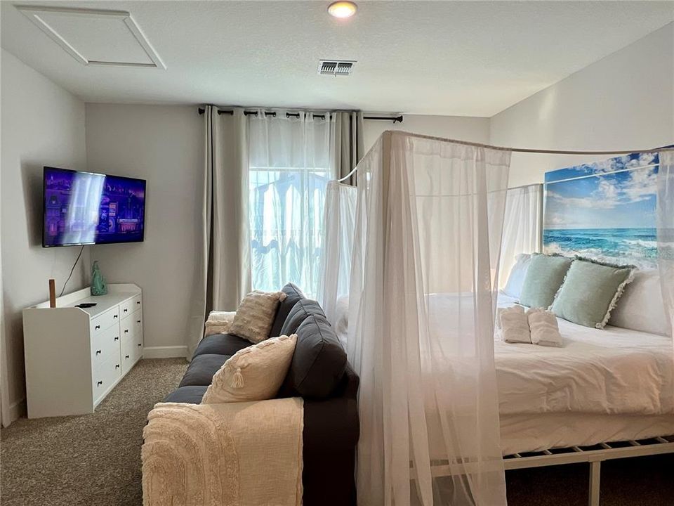 待售: $435,000 (4 贝兹, 3 浴室, 2205 平方英尺)