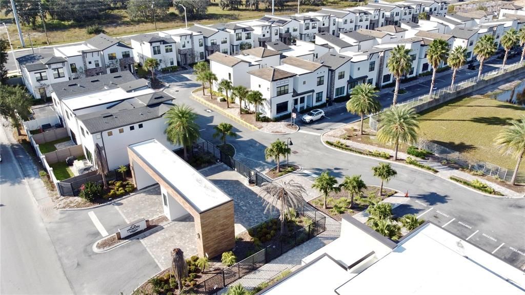 待售: $435,000 (4 贝兹, 3 浴室, 2205 平方英尺)