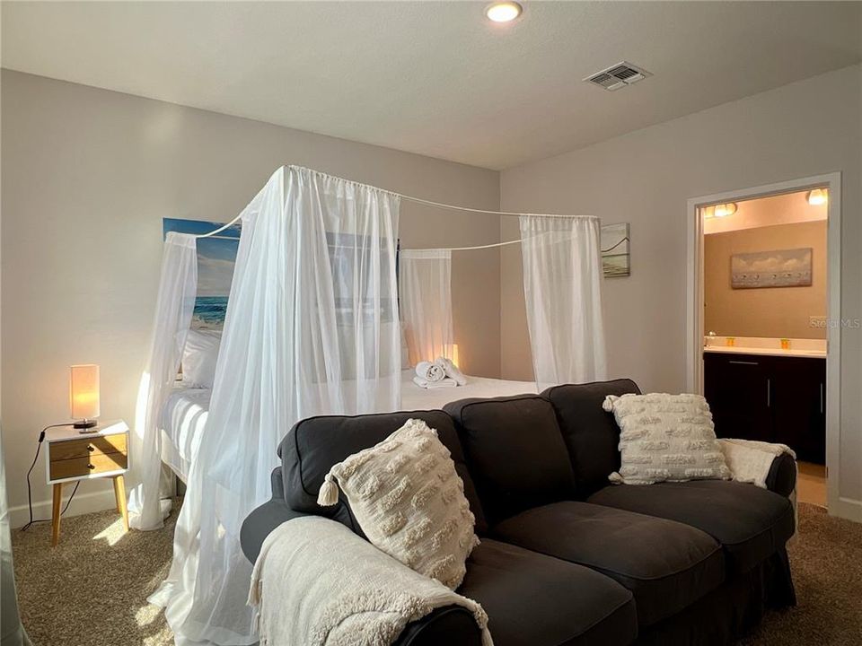 待售: $435,000 (4 贝兹, 3 浴室, 2205 平方英尺)