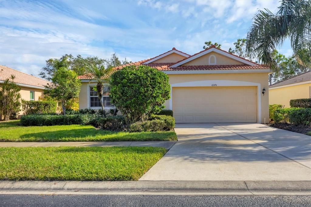 For Rent: $2,500 (4 beds, 2 baths, 1551 Square Feet)