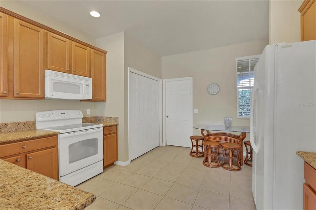 For Rent: $2,500 (4 beds, 2 baths, 1551 Square Feet)