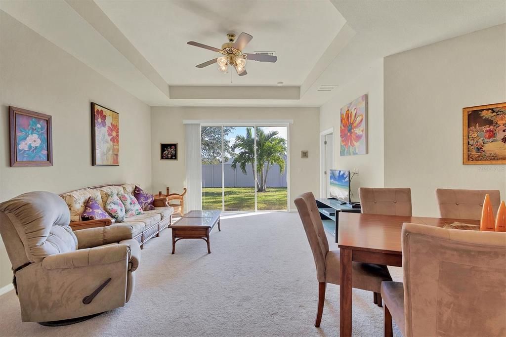 For Rent: $2,500 (4 beds, 2 baths, 1551 Square Feet)