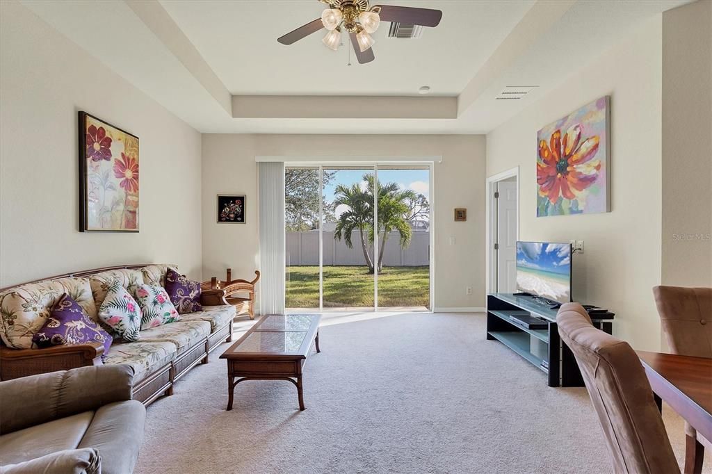 For Rent: $2,500 (4 beds, 2 baths, 1551 Square Feet)