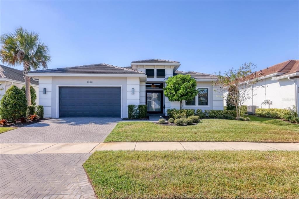 For Sale: $1,349,000 (3 beds, 3 baths, 3066 Square Feet)