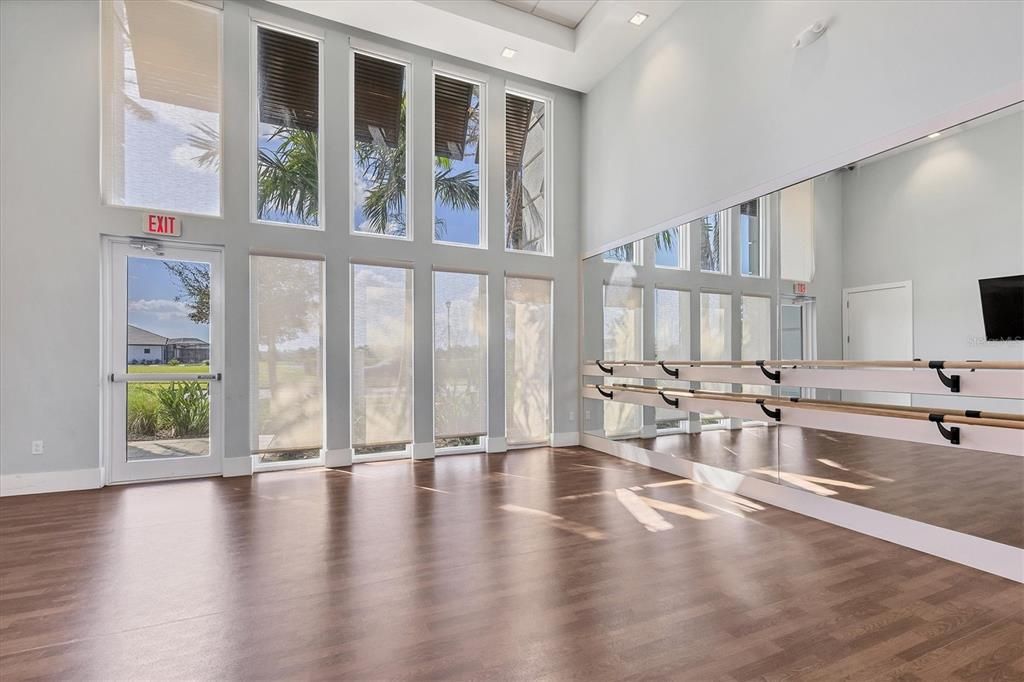 For Sale: $1,349,000 (3 beds, 3 baths, 3066 Square Feet)