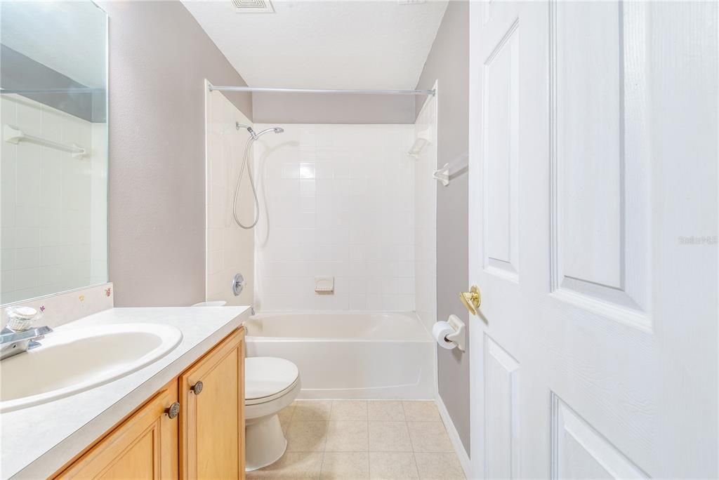 На продажу: $549,000 (5 спален, 4 ванн, 2634 Квадратных фут)