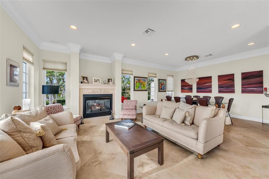 For Sale: $3,995,000 (5 beds, 5 baths, 4281 Square Feet)