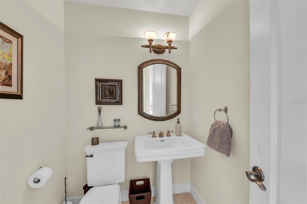 For Sale: $3,995,000 (5 beds, 5 baths, 4281 Square Feet)