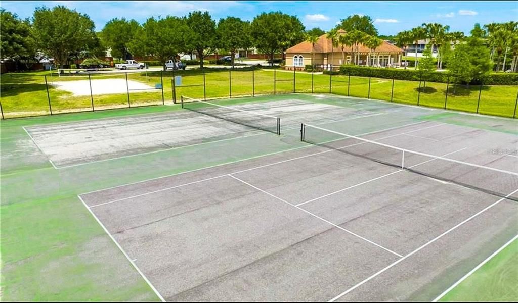 For Rent: $2,995 (5 beds, 4 baths, 2725 Square Feet)