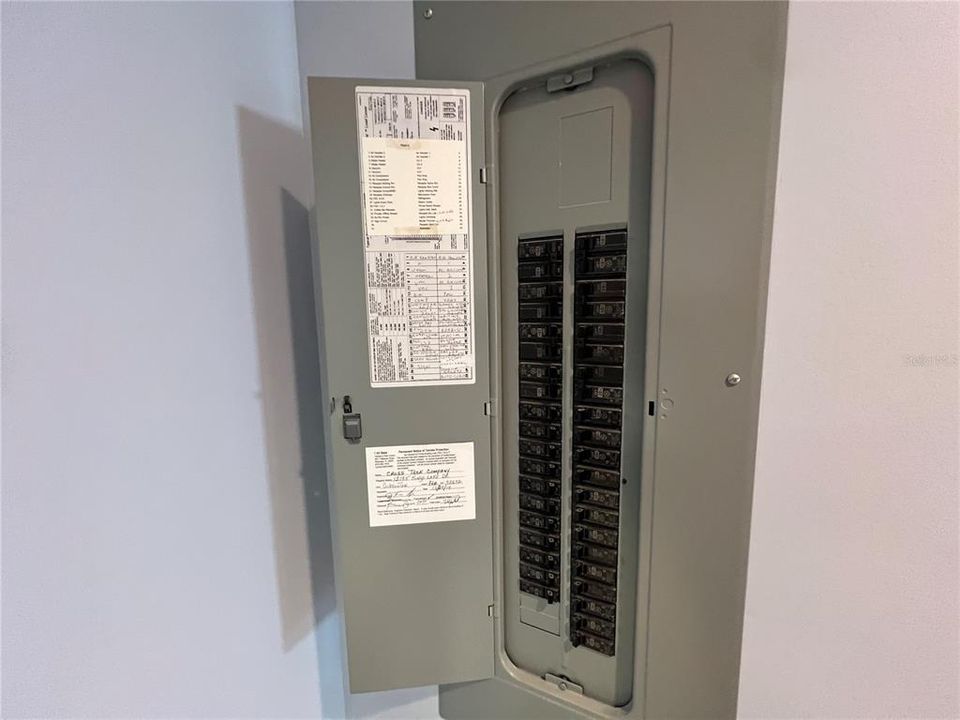 En Venta: $98,280 (0 camas, 0 baños, 2520 Pies cuadrados)