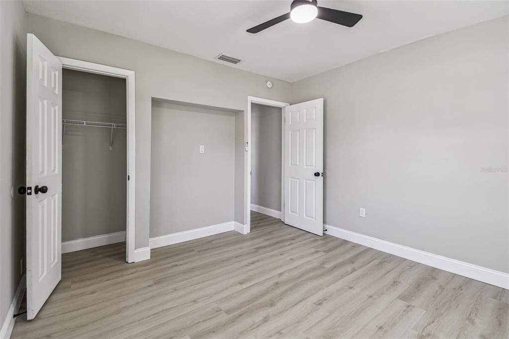 Active With Contract: $300,000 (3 beds, 1 baths, 1010 Square Feet)