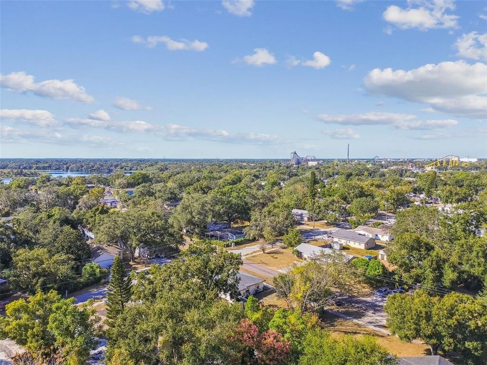 Active With Contract: $300,000 (3 beds, 1 baths, 1010 Square Feet)