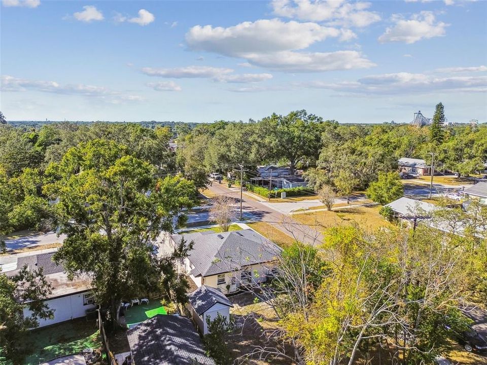 Active With Contract: $300,000 (3 beds, 1 baths, 1010 Square Feet)