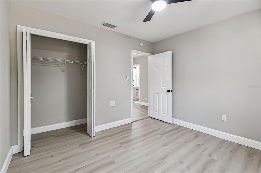 Active With Contract: $300,000 (3 beds, 1 baths, 1010 Square Feet)