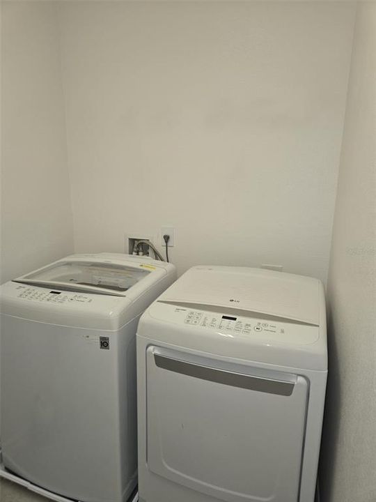 待售: $468,900 (4 贝兹, 3 浴室, 2481 平方英尺)