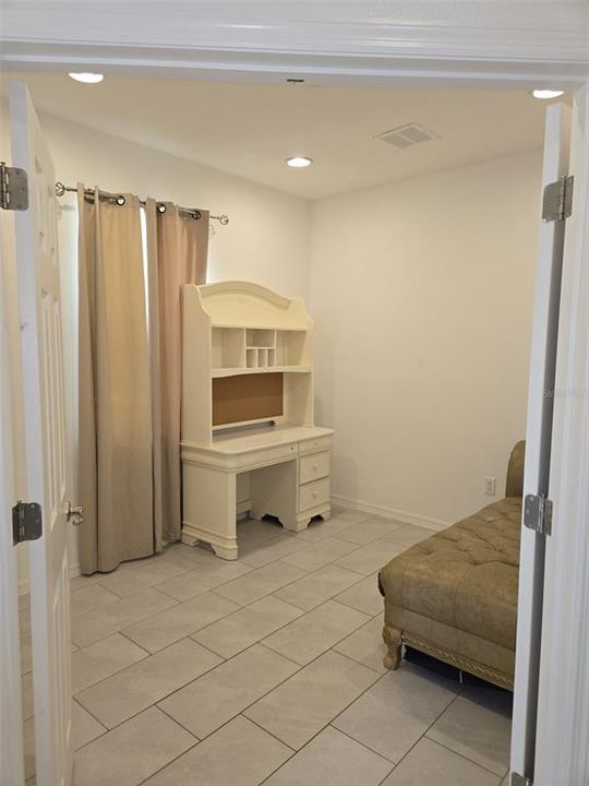 待售: $468,900 (4 贝兹, 3 浴室, 2481 平方英尺)