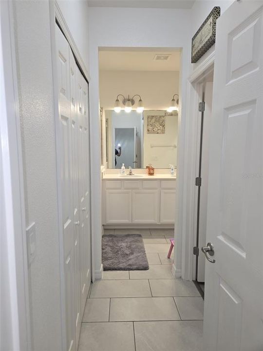 待售: $468,900 (4 贝兹, 3 浴室, 2481 平方英尺)