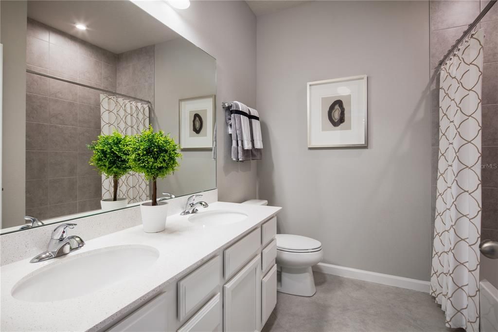 待售: $335,990 (3 贝兹, 2 浴室, 2021 平方英尺)