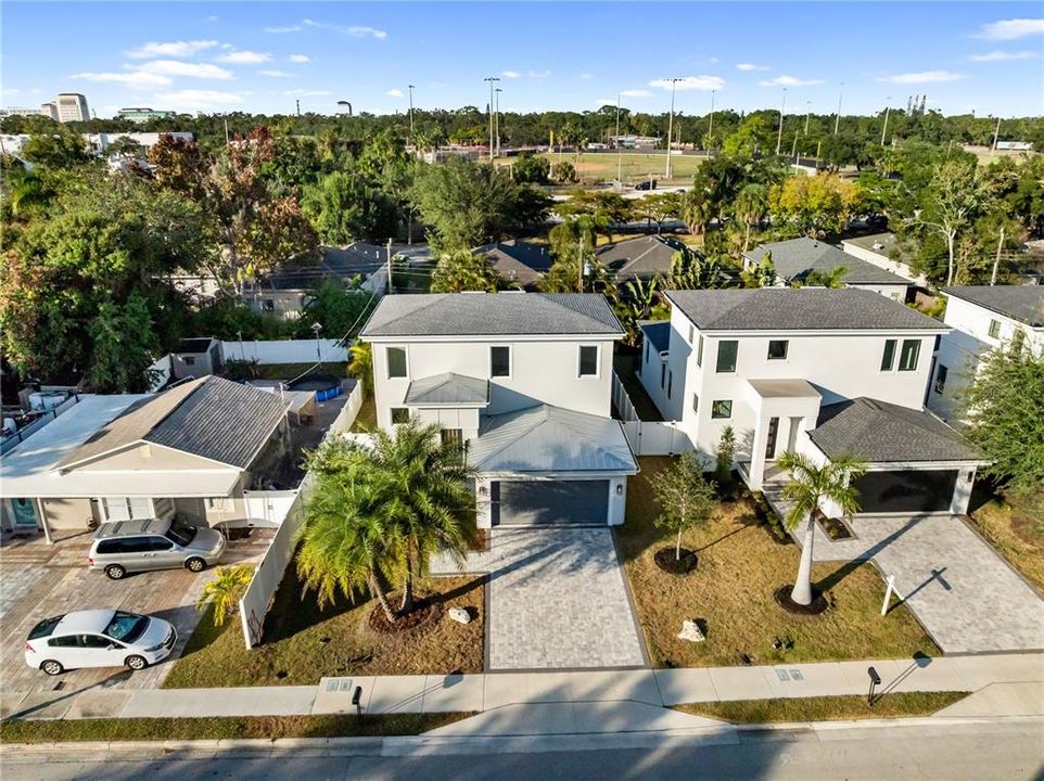 For Sale: $925,000 (4 beds, 2 baths, 2086 Square Feet)