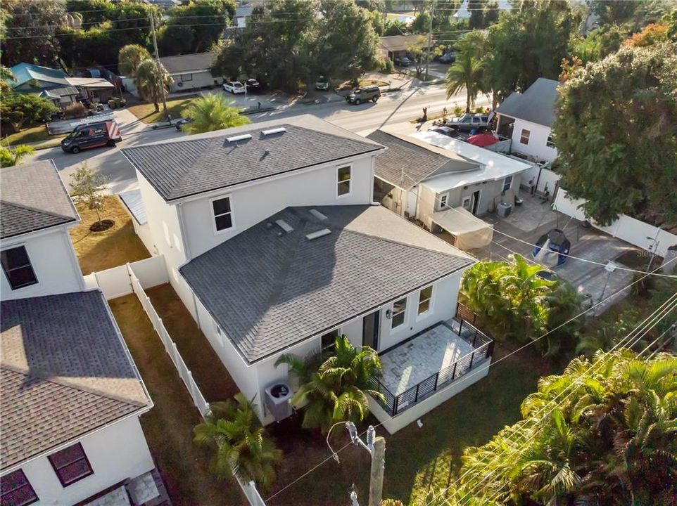 For Sale: $925,000 (4 beds, 2 baths, 2086 Square Feet)