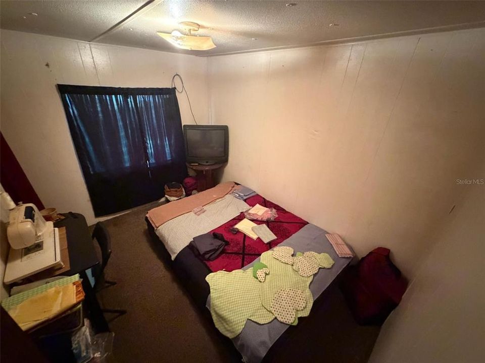 待售: $59,999 (2 贝兹, 2 浴室, 742 平方英尺)