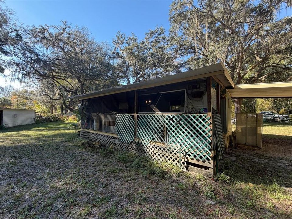 待售: $59,999 (2 贝兹, 2 浴室, 742 平方英尺)