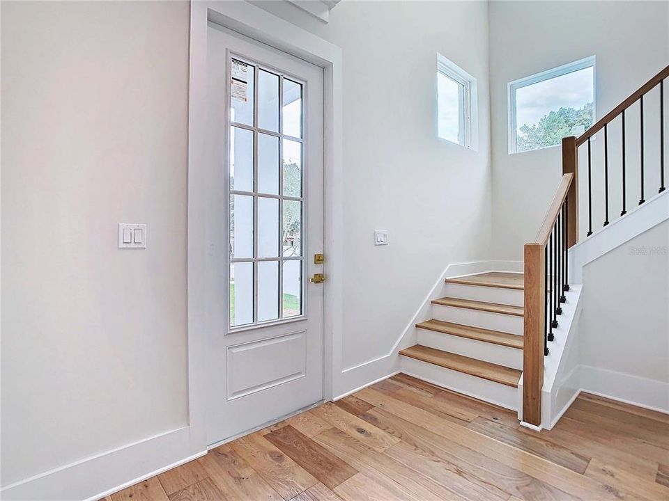 На продажу: $899,000 (4 спален, 2 ванн, 2141 Квадратных фут)