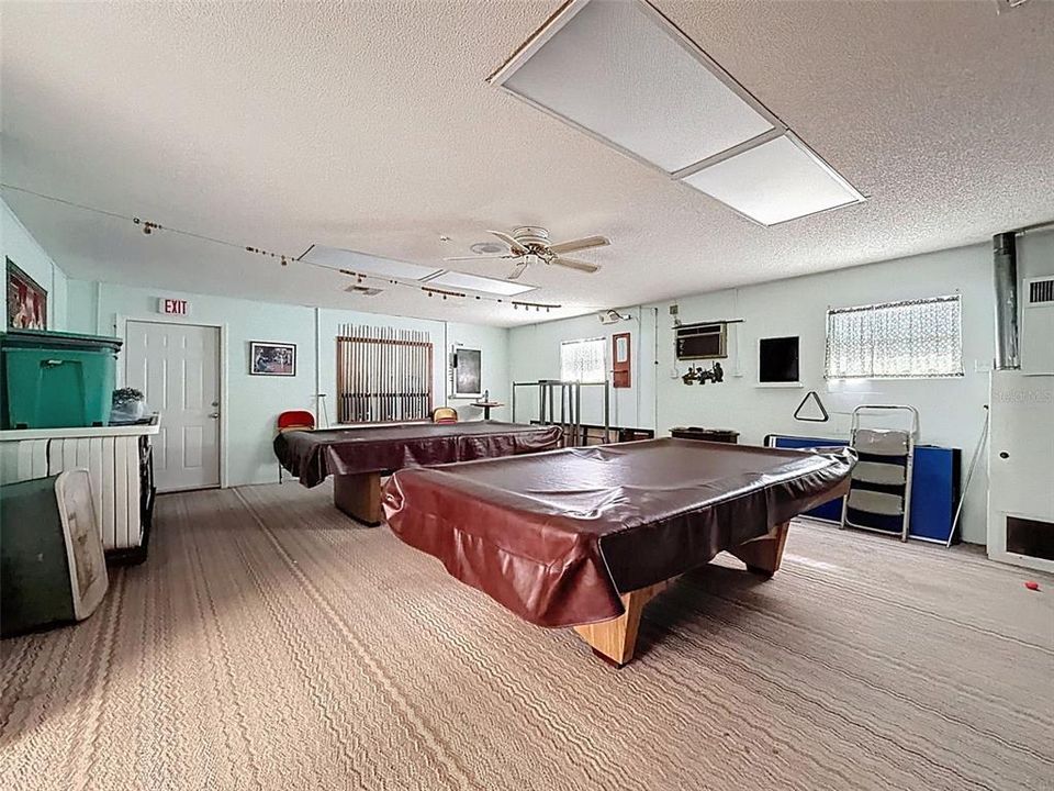 待售: $49,900 (2 贝兹, 1 浴室, 1220 平方英尺)