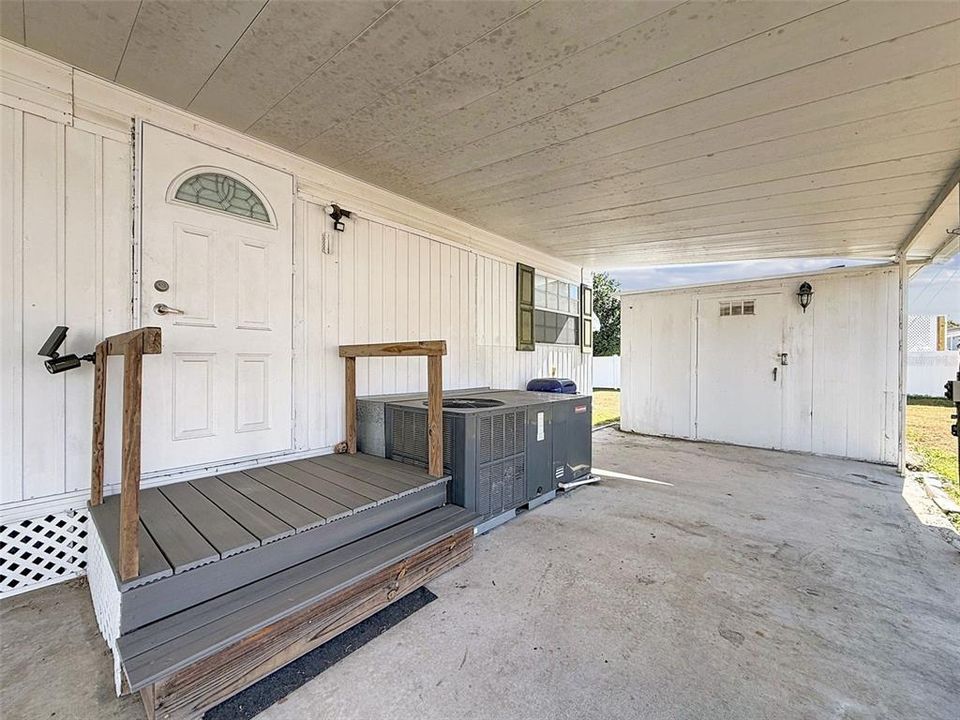 待售: $49,900 (2 贝兹, 1 浴室, 1220 平方英尺)