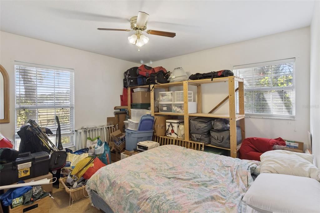 Active With Contract: $677,000 (3 beds, 2 baths, 1920 Square Feet)