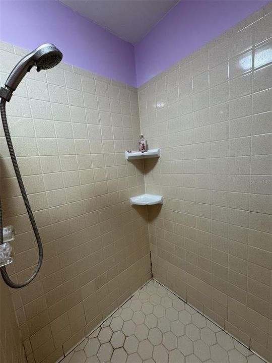 Active With Contract: $677,000 (3 beds, 2 baths, 1920 Square Feet)